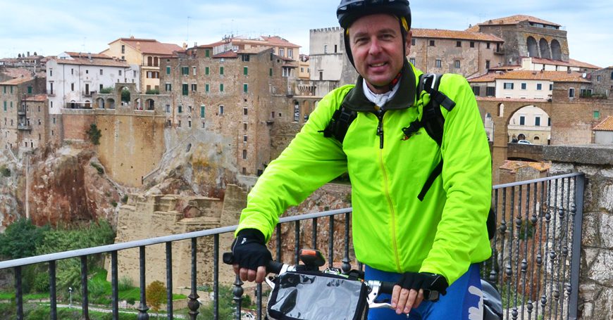 Simone Frignani racconta l’Italia coast to coast in bicicletta