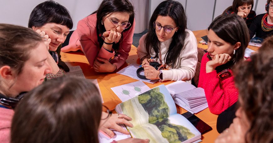 Perché un editore come Terre di mezzo sceglie di entrare a scuola?